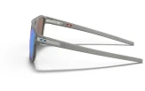 Päikeseprillid OAKLEY Latch Beta Matte Grey Ink Prizm Sapphire Polarized