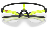 Päikeseprillid OAKLEY Sutro Lite Matte Black Clear