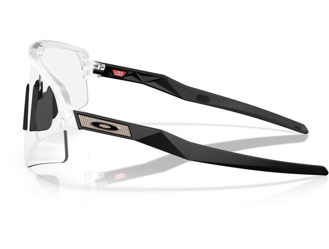 P&auml;ikeseprillid OAKLEY Sutro Lite Sweep Matte Clear Photochromic