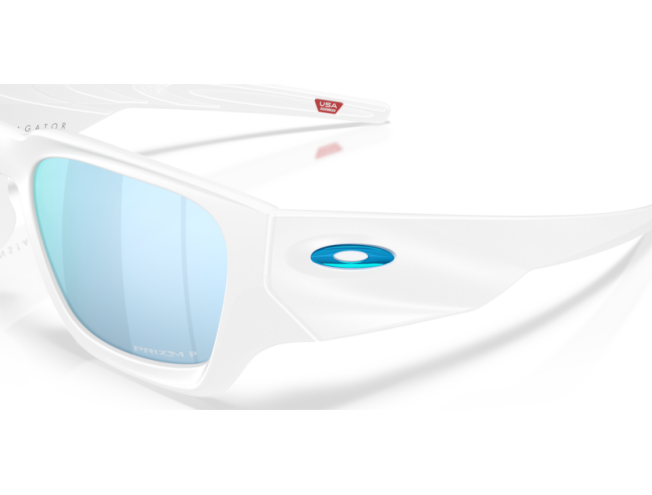 Päikeseprillid Oakley Instagator Matte White Prizm Deep Water Polarized
