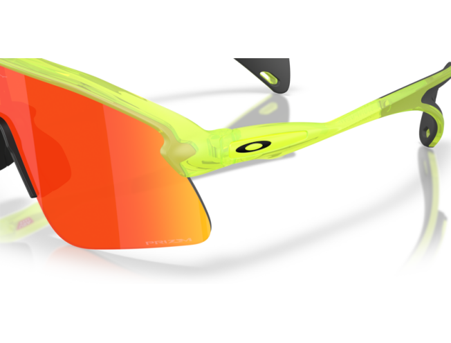 Päikeseprillid Oakley Stunt Devil S Matte Uranium Prizm Ruby