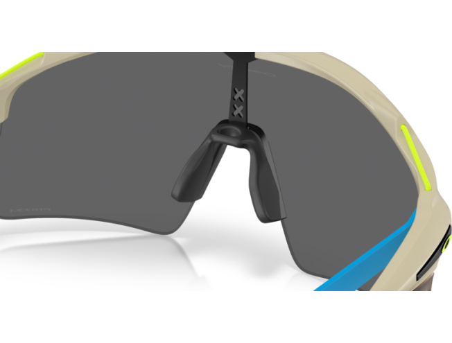 Päikeseprillid Oakley Stunt Wing Matte Sand Prizm Black